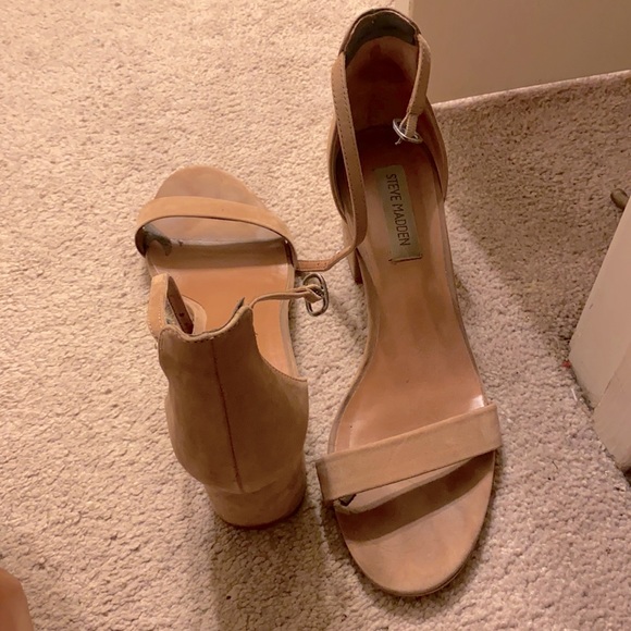 Steve Madden Shoes - small heels, nude, comfortable